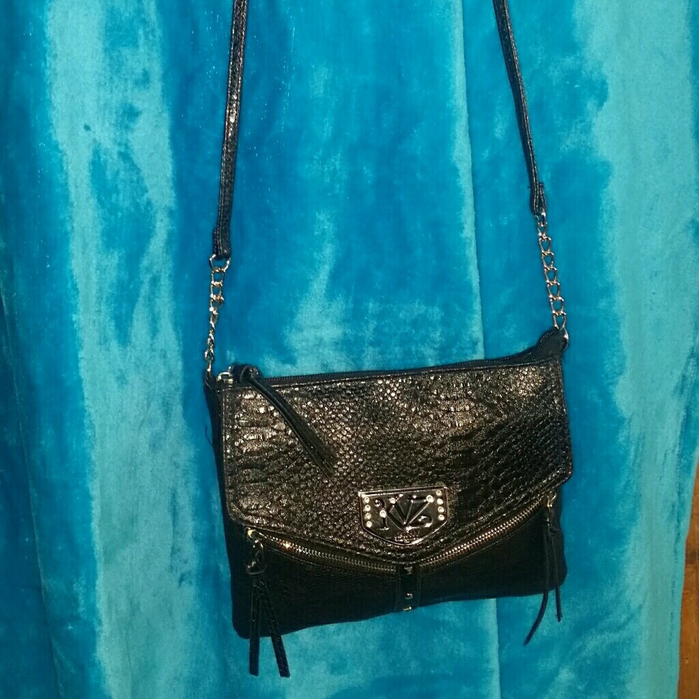 Kathy Van Zealand  Cross body purse